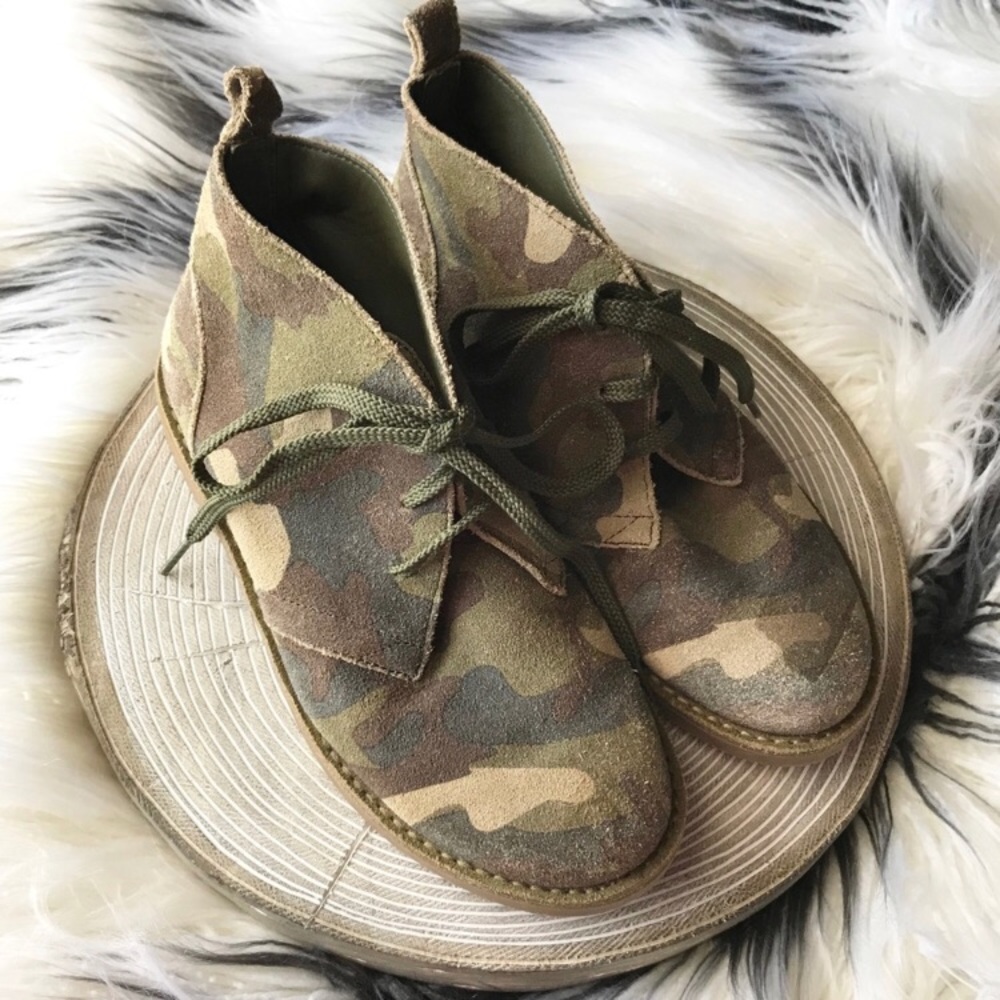 Lands’ End Youth Boys’ Camo Chukka Boots NWOT